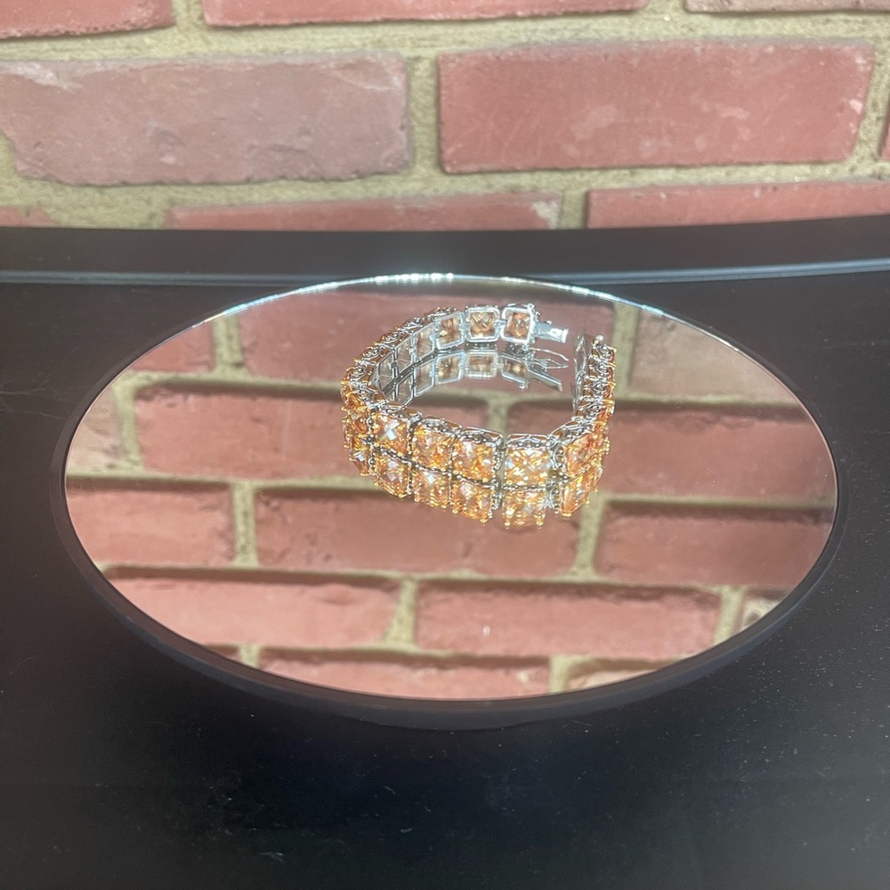 🔥NWOT. 🔥PARKLANE 🔥 Topaz Signature Bracelet - Picture 5 of 8